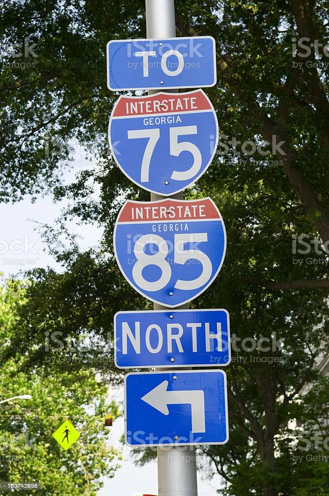 e-7585-sign-in-atlanta-georgia-picture-id163742898.jpg
