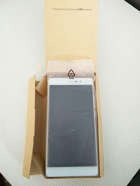 estaticos1.tutecnomundo.com_wp_content_uploads_2015_11_Umi_Fair_review_TuTecnoMundo_3_2.jpg