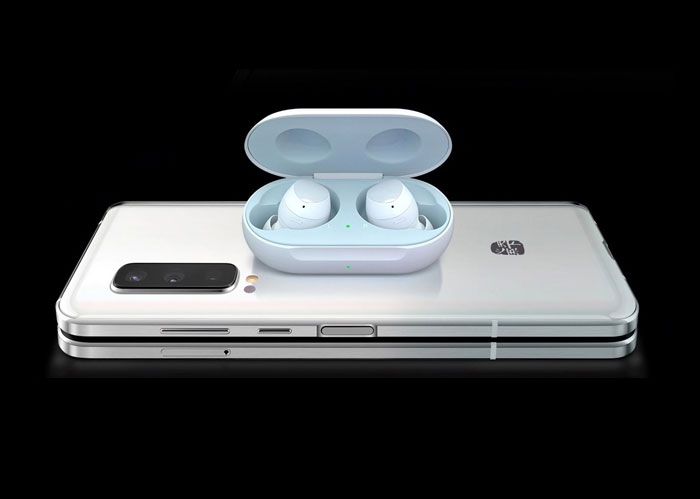 Galaxy-Fold-blanco.jpg