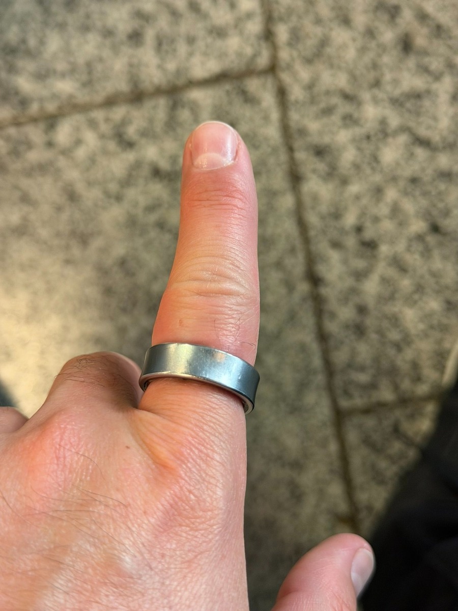 galaxy-ring-swollen-battery-2.jpg