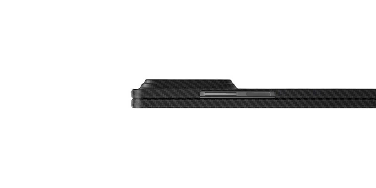 Galaxy-Z-Fold-7-case-leak-camera-bump-2.jpg