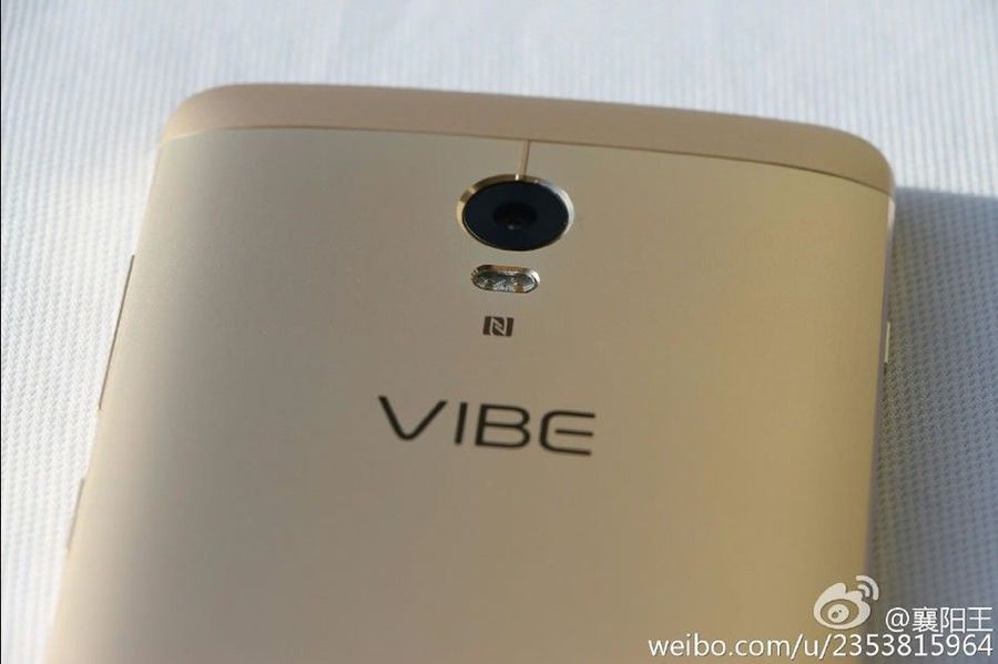 gizchina.es_wp_content_uploads_2015_08_Lenovo_Vibe_P1_71.jpg