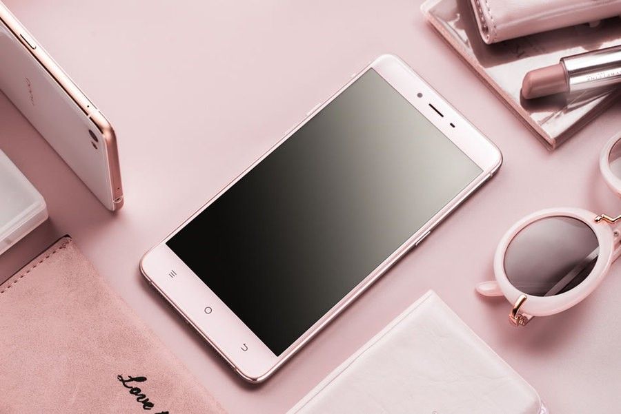 gizchina.es_wp_content_uploads_2015_09_Doov_L5_Plus_HD_2.jpg