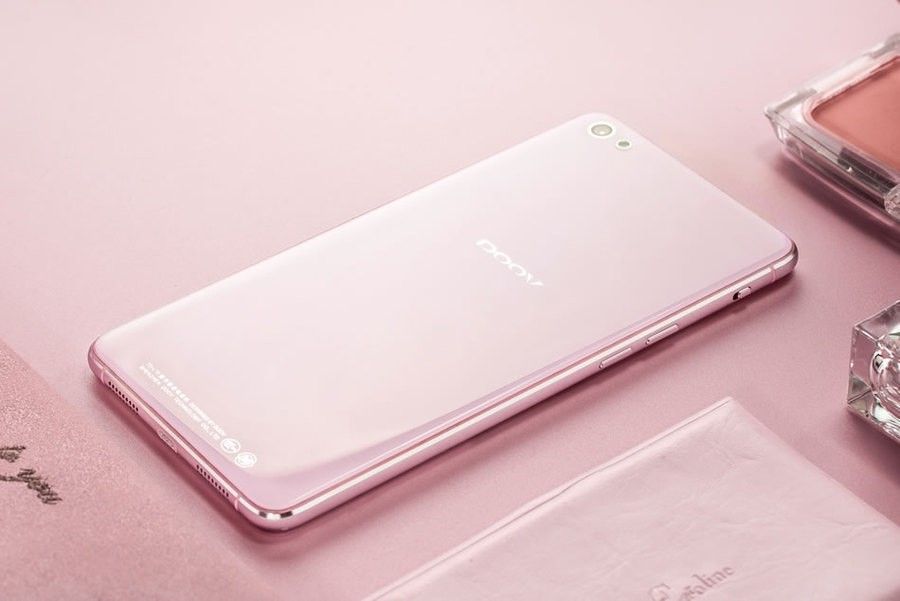 gizchina.es_wp_content_uploads_2015_09_Doov_L5_Plus_HD_3.jpg