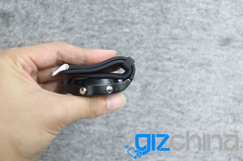 gizchina.es_wp_content_uploads_2016_04_Bluboo_Xwatch_6.jpg