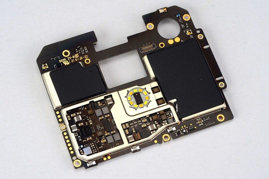 gizchina.es_wp_content_uploads_2016_04_Meizu_Pro_6_26.jpg