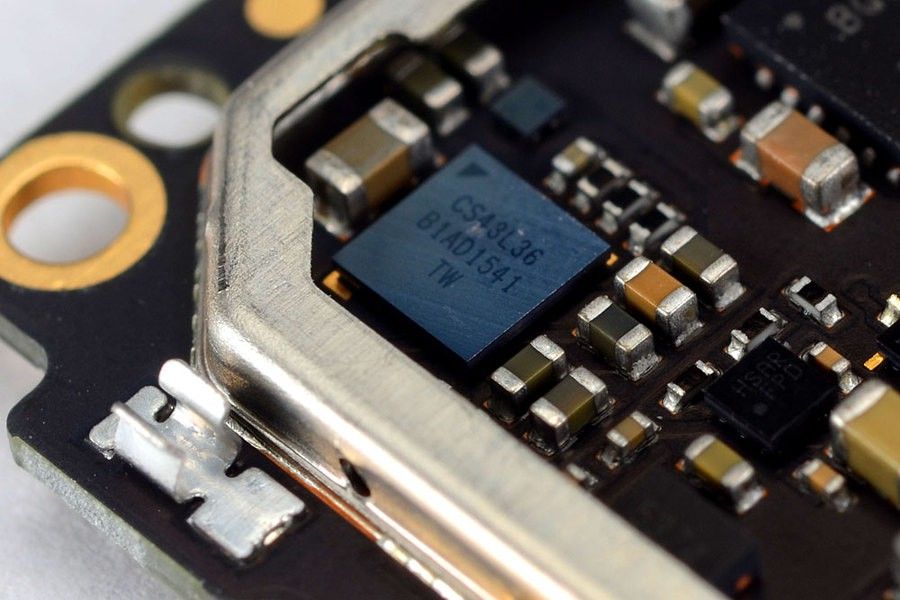 gizchina.es_wp_content_uploads_2016_04_Meizu_Pro_6_321.jpg