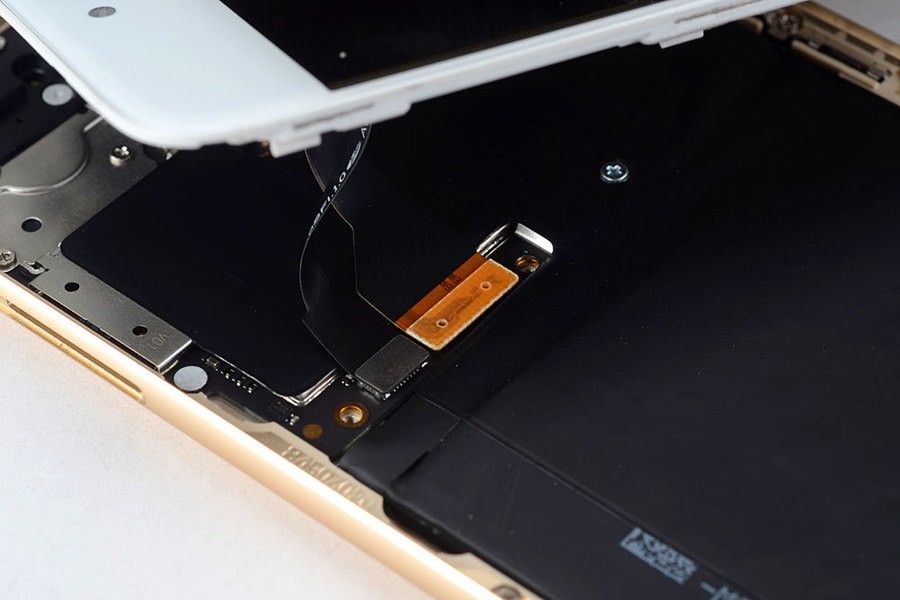 gizchina.es_wp_content_uploads_2016_04_Meizu_Pro_6_61.jpg