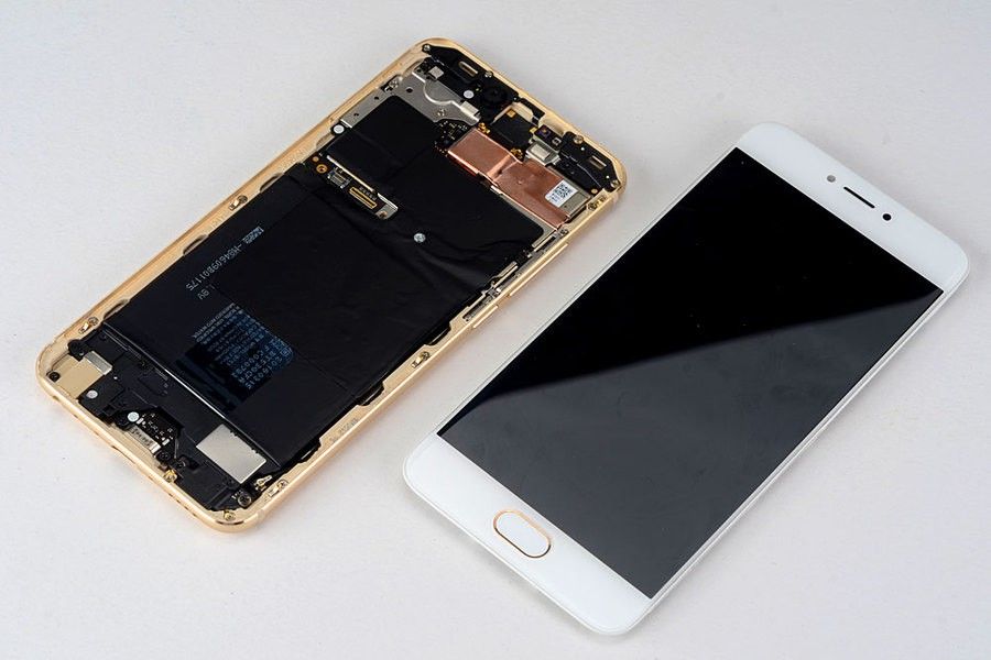 gizchina.es_wp_content_uploads_2016_04_Meizu_Pro_6_71.jpg