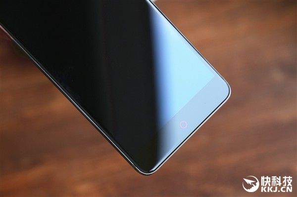 gizchina.es_wp_content_uploads_2016_10_nubia_z11_mini_s_014.jpg