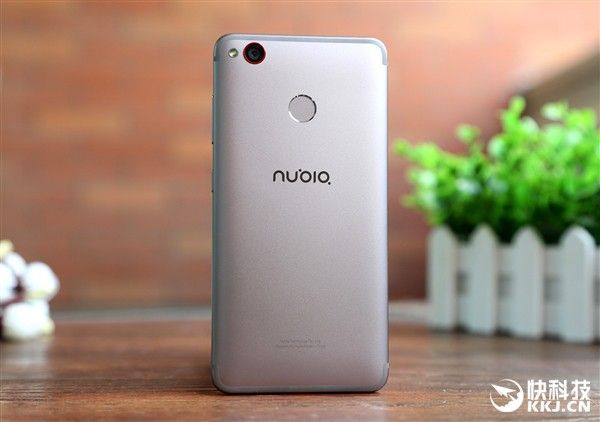 gizchina.es_wp_content_uploads_2016_10_nubia_z11_mini_s_017.jpg