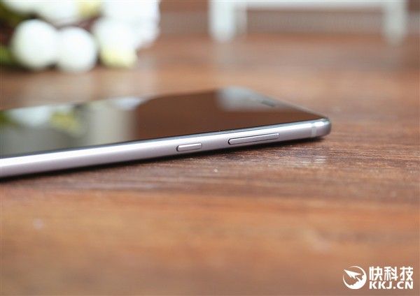 gizchina.es_wp_content_uploads_2016_10_nubia_z11_mini_s_021.jpg
