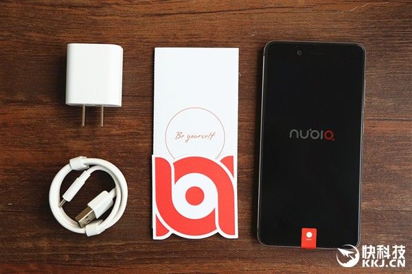 gizchina.es_wp_content_uploads_2016_10_nubia_z11_mini_s_026.jpg