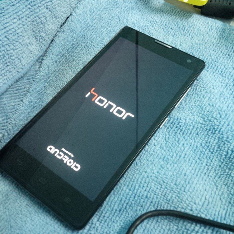 honor3c-keep-rebooting.jpg