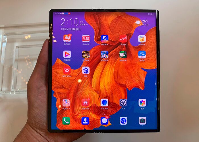 huawei-mate-x-real.jpg