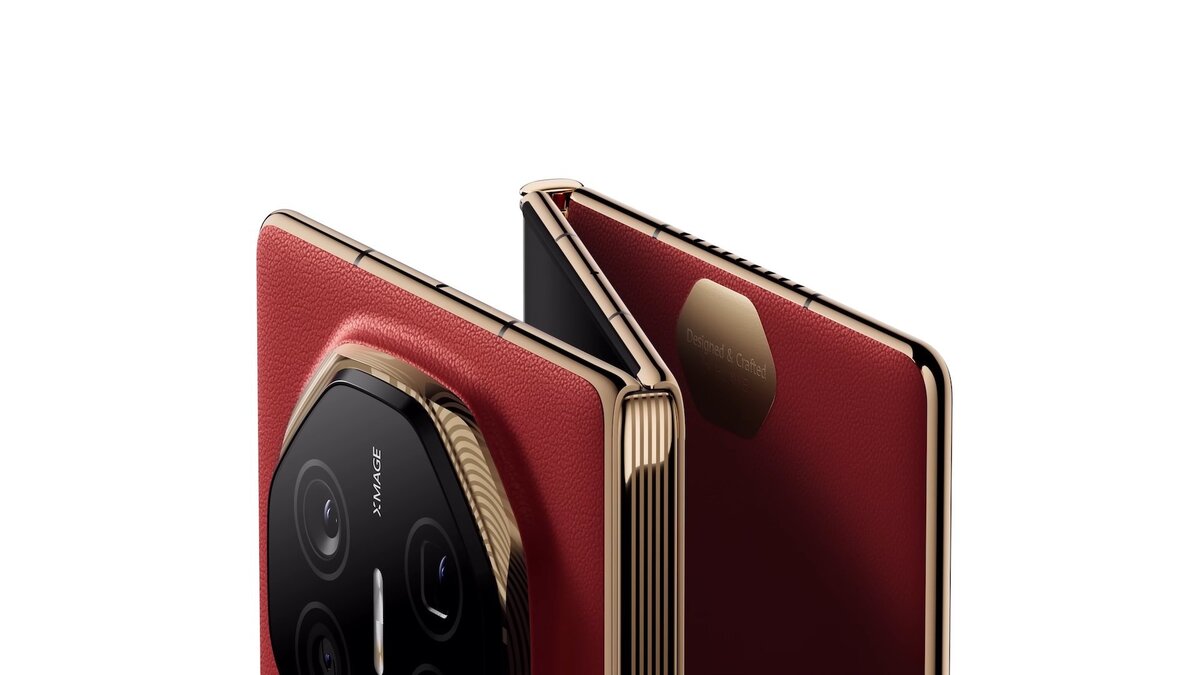 Huawei-Mate-XT-Ultimate-Design.jpg