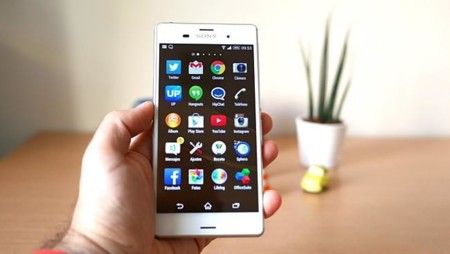 i.blogs.es_16f83b_xperia_z3_compact_450_1000.jpg