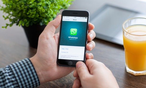 i0.wp.com_hipertextual.com_files_2015_02_whatsapp_telefono.jpg