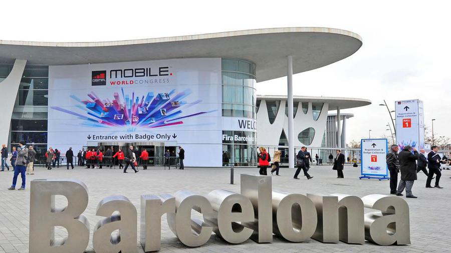 i1.wp.com_hipertextual.com_files_2015_03_Mobile_World_Congress6c4c5ab82eb5f32fb6ce6ba4485ad36b.jpg
