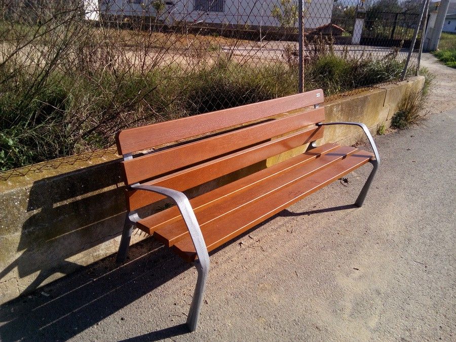 i1229.photobucket.com_albums_ee479_imput1_UMI_20IRON_REVIEW_Fo4c579f9b0e848339d48aa8d97bdd485c.jpg