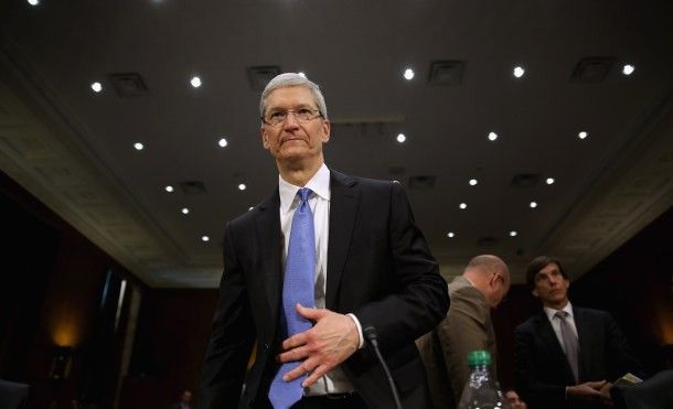 i2.wp.com_hipertextual.com_files_2016_02_tim_cook_apple_fbi.jpg