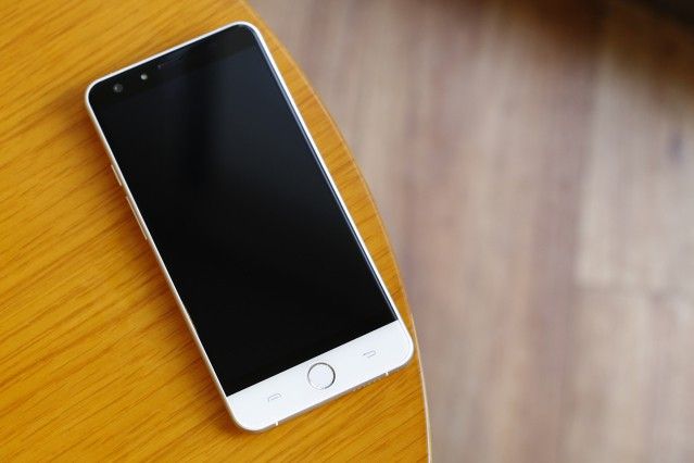 i60.tinypic.com_2mgk2zt.jpg