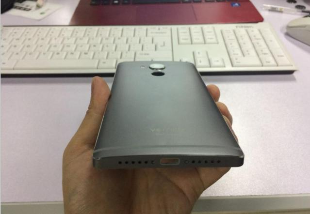 i63.tinypic.com_1j6e80.jpg
