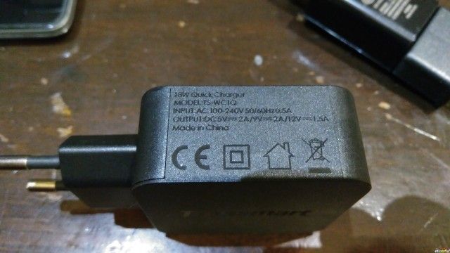 i64.tinypic.com_1g2j42.jpg