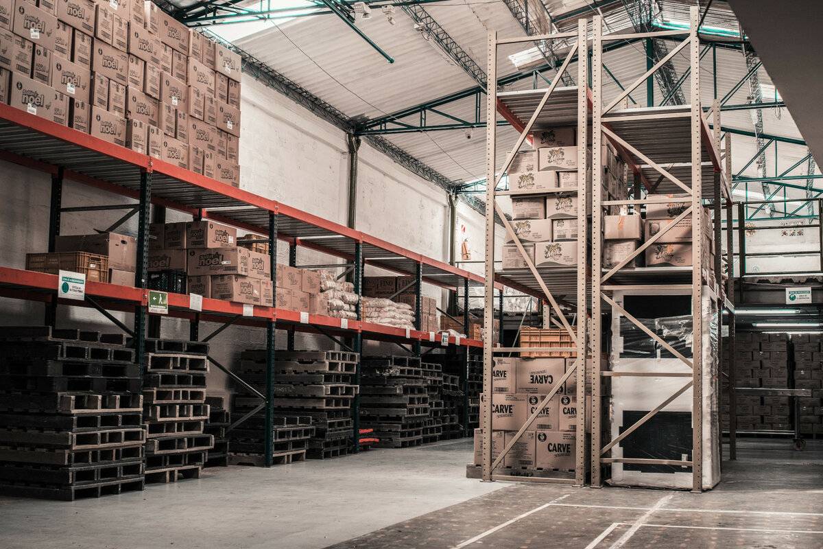 Inbound-in-sorting-center.jpg