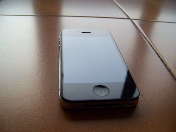 iphone 4S contraluz frente.JPG
