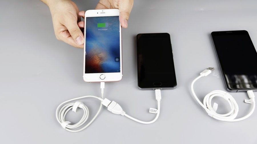K6000 Plus offers 5V 2A reverse charge.JPG