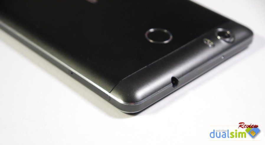 Leagoo-Shark-1-2.jpg