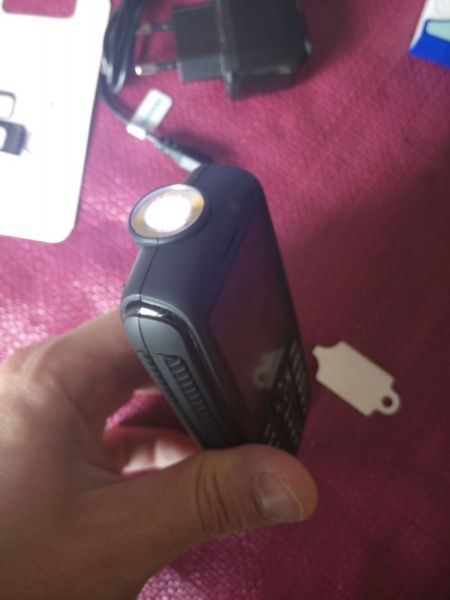 linterna vkworld v3 max.jpg