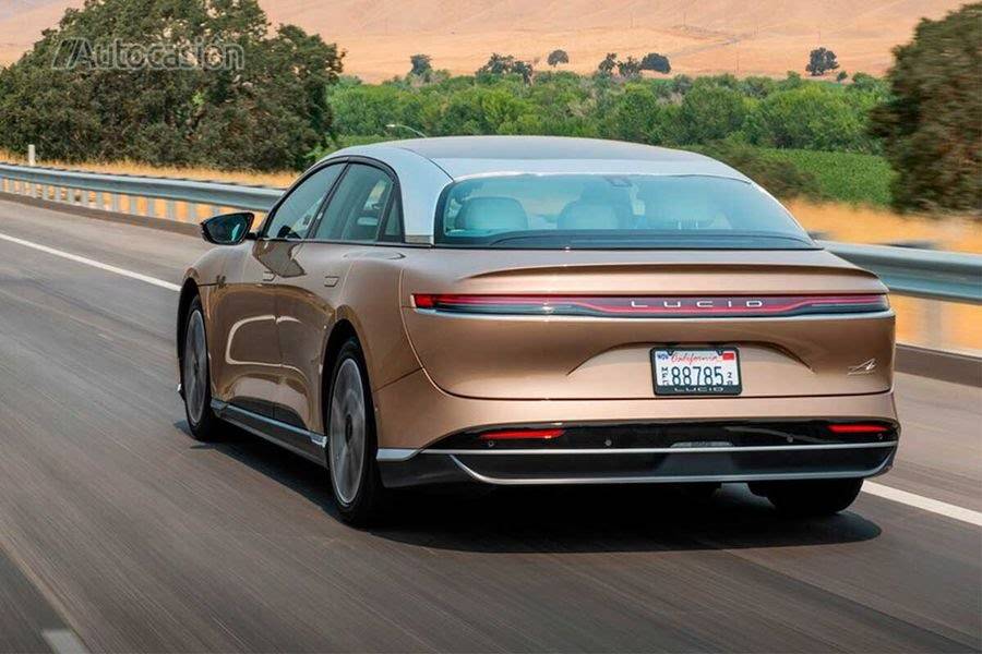 Lucid-Motors-Dream-Edition-Ra.jpg