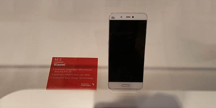 media.androidphoria.com_wp_content_uploads_Xiaomi_Mi5_2_700x35676d6ce86613401678023764d7004db2.jpg