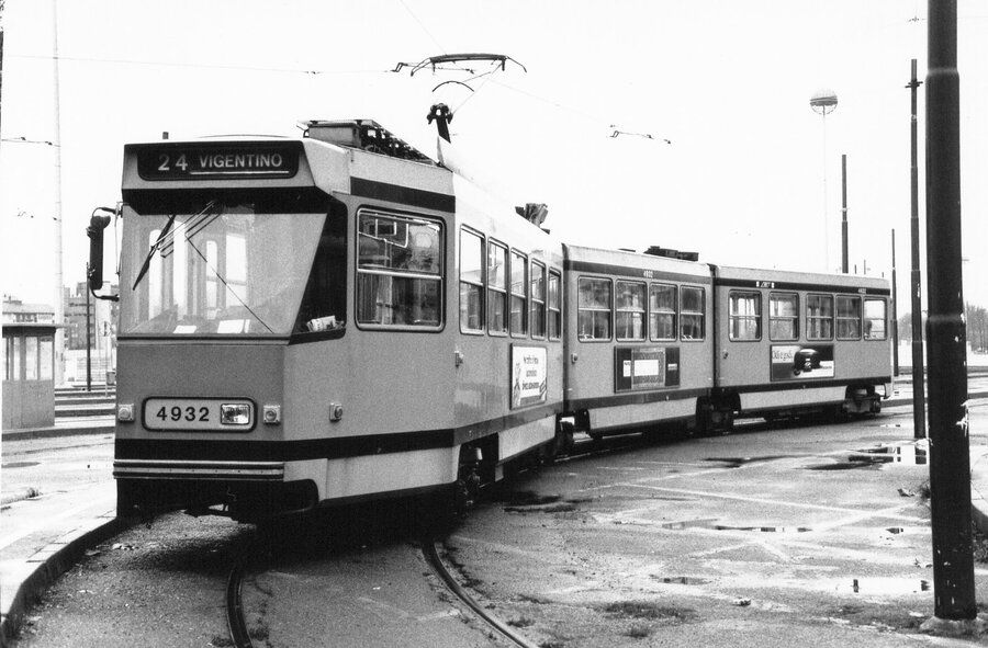 Milano_tram_4932.jpg