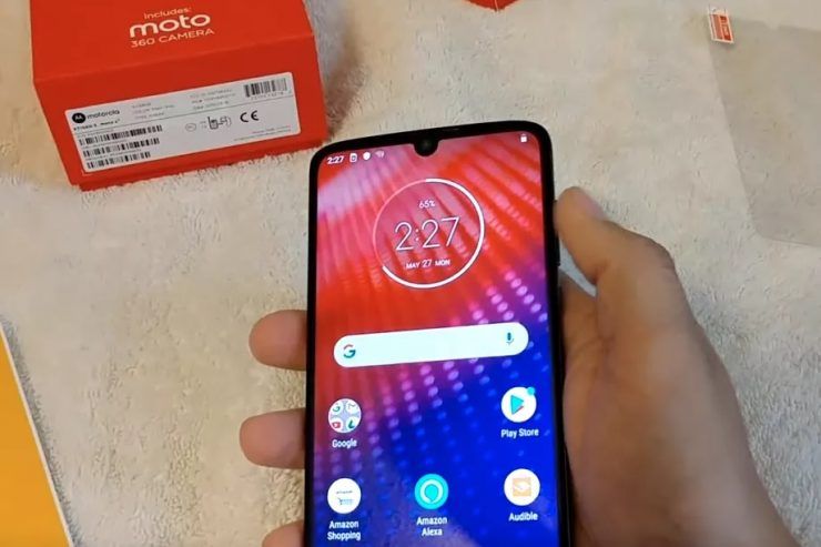 Motorola-Moto-Z4-Amazon-740x493.jpg