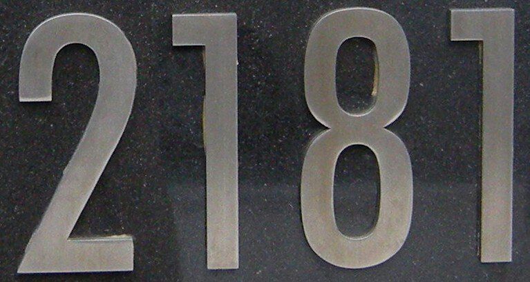 n2181.jpg