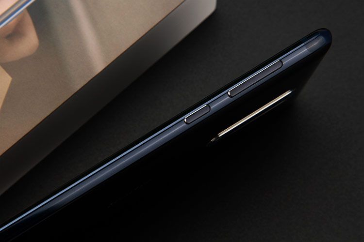 NOKIA 8-13.jpg