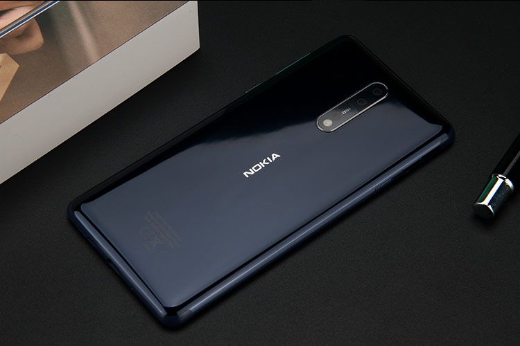 NOKIA 8-7.jpg
