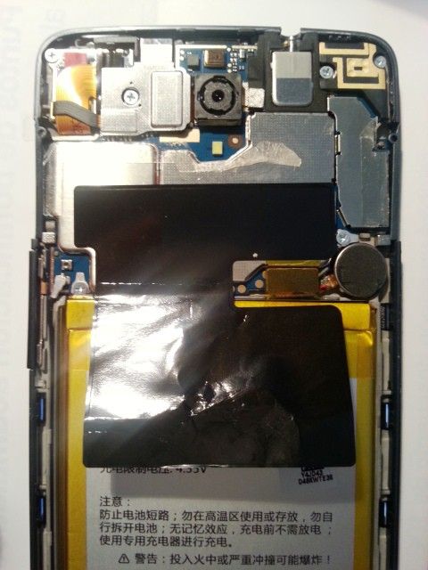 oi44.tinypic.com_ibm4gx.jpg