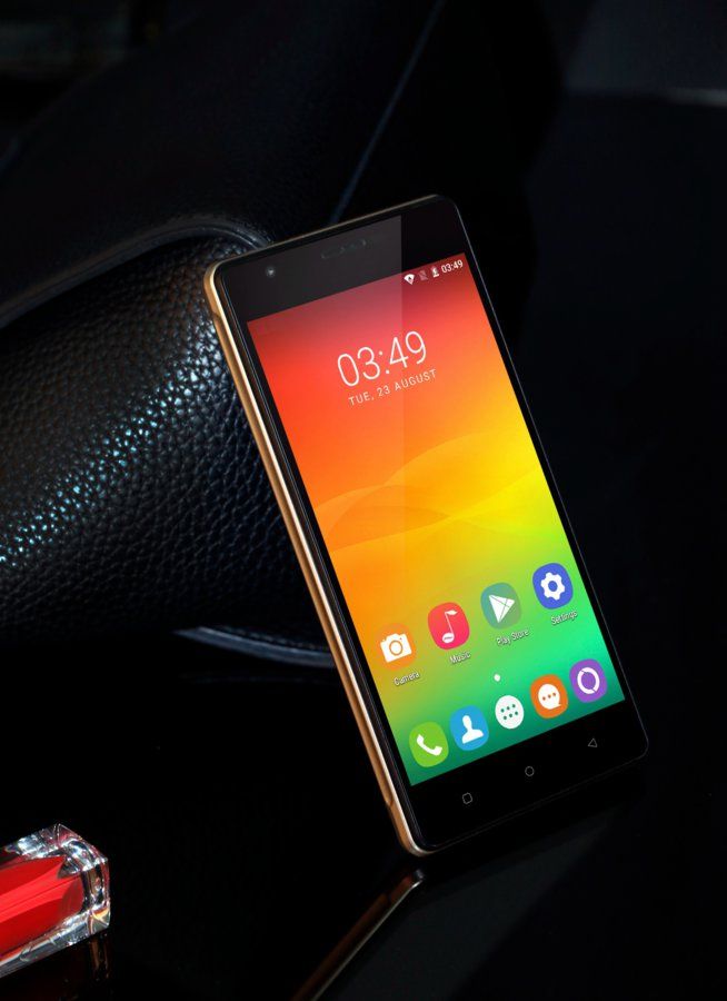 OUKITEL C4 -1.jpg