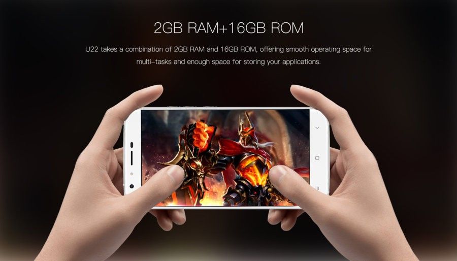 OUKITEL U22 plays game.jpg