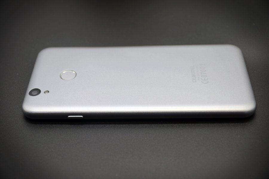 OUKITEL U7 plus back.jpg
