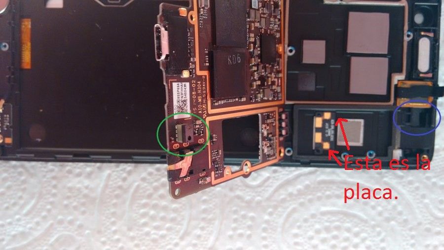 Placa altavoz lenovo.jpg