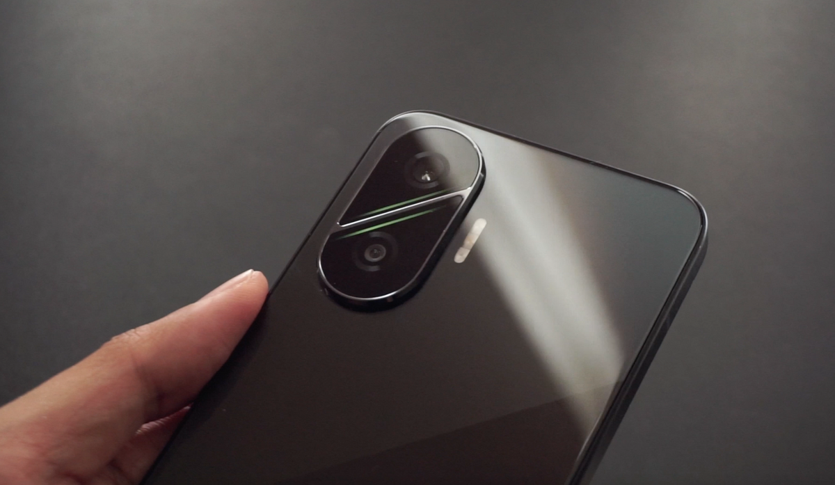 poco-f7-hands-on-3.png