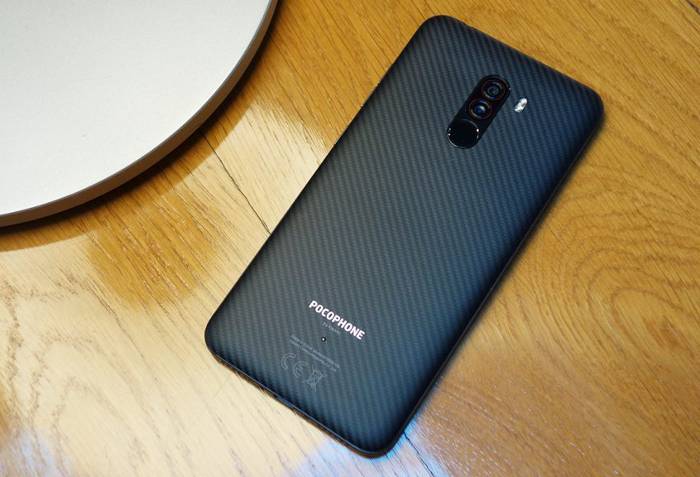 pocophone-f1-negro.jpg