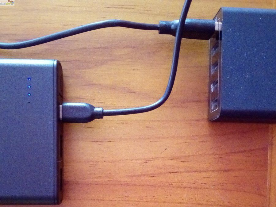POWERBANK GLORY P2 PLUS CARGANDO.jpg