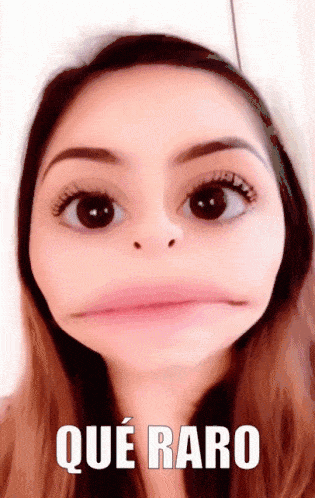 que-raro-extrano.gif