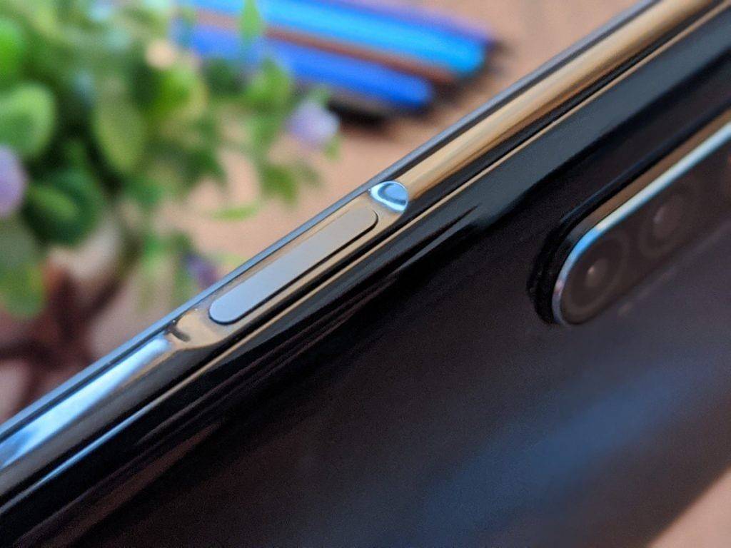 Realme-6-Pro-fingerprint-scanner-1024x768.jpg